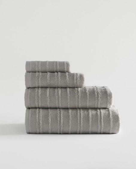 Toalla baño Textura Lineal 500grs | Fabricada en Portugal - Tobo