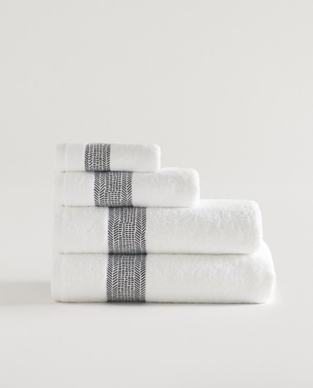 Toalla baño Etnia blanca 500grs | Fabricada en Portugal - Tobo