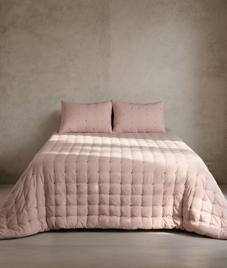 Edredón acolchado bordado topitos invierno 240gr | Rosa