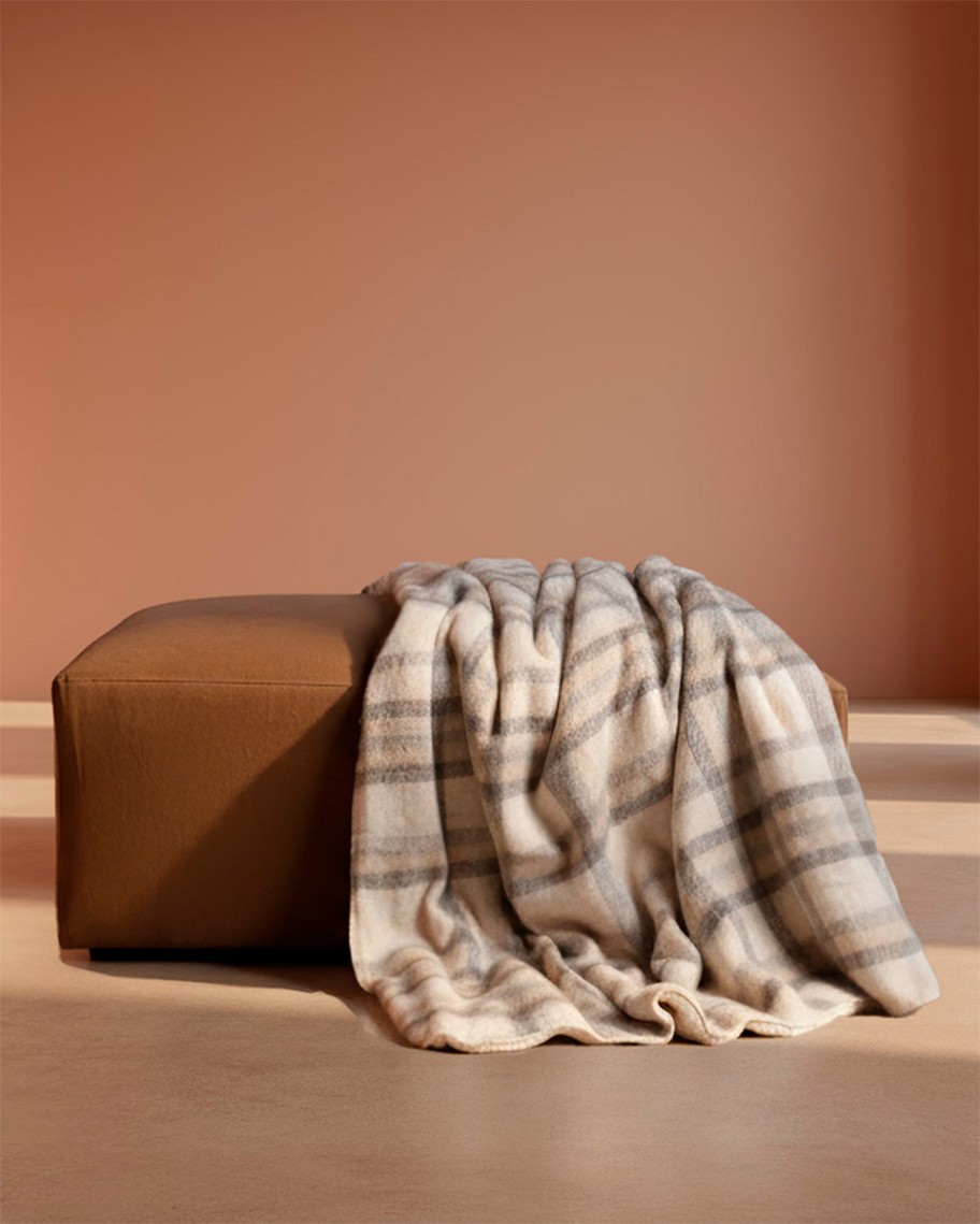 Plaid Cuadro Nórdico Tono Beige 130x170cm