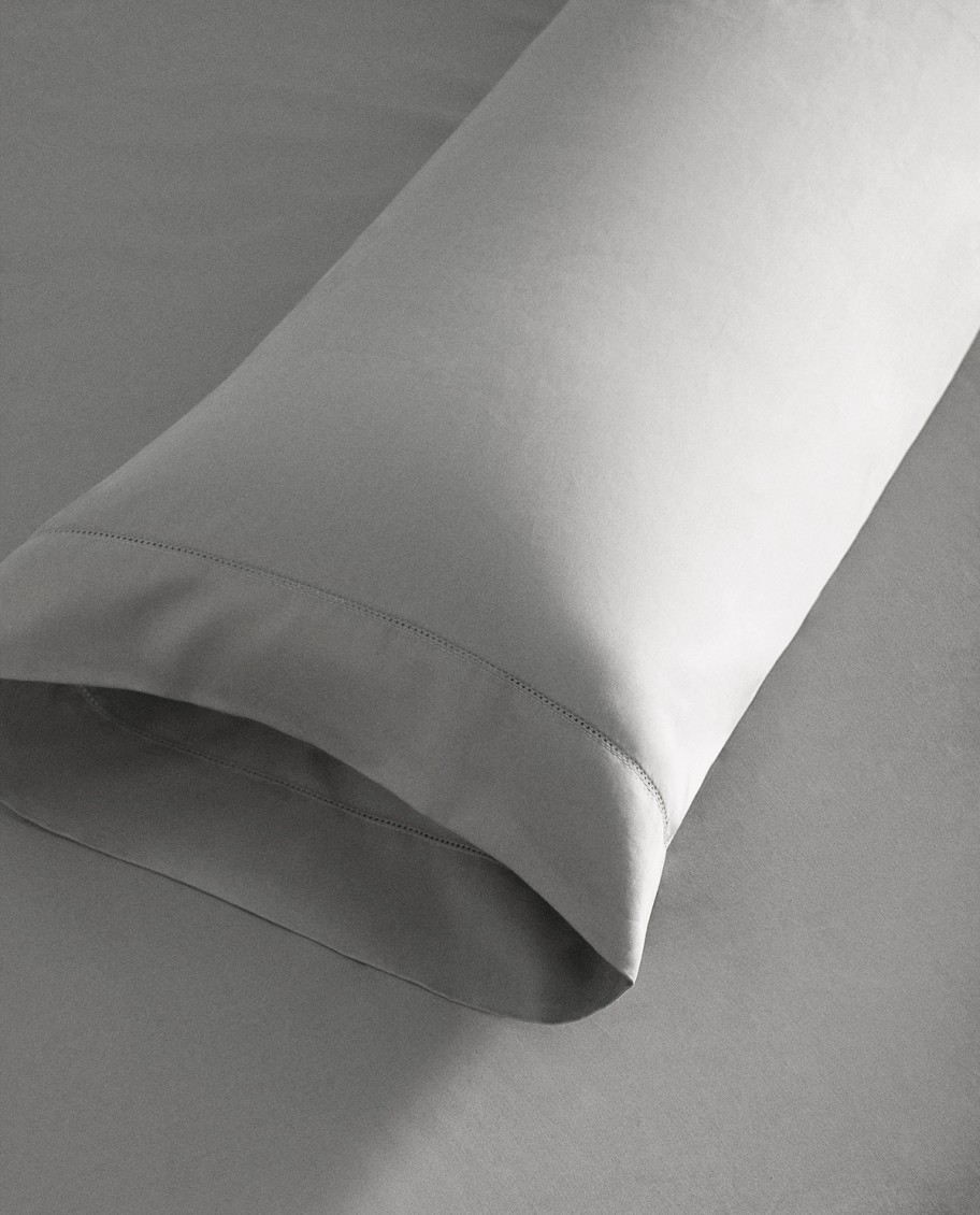 Funda de Almohada 300Hilos Percal Satén Gris en Algodón 100%